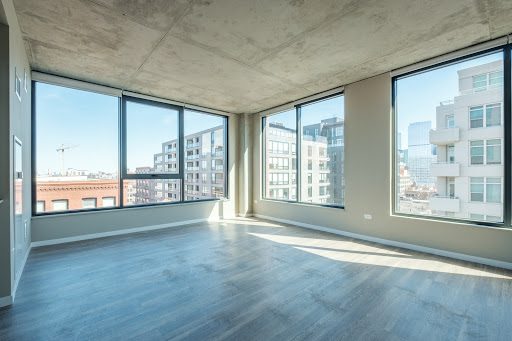 A corner apartment at Chicago's Union West apartments 