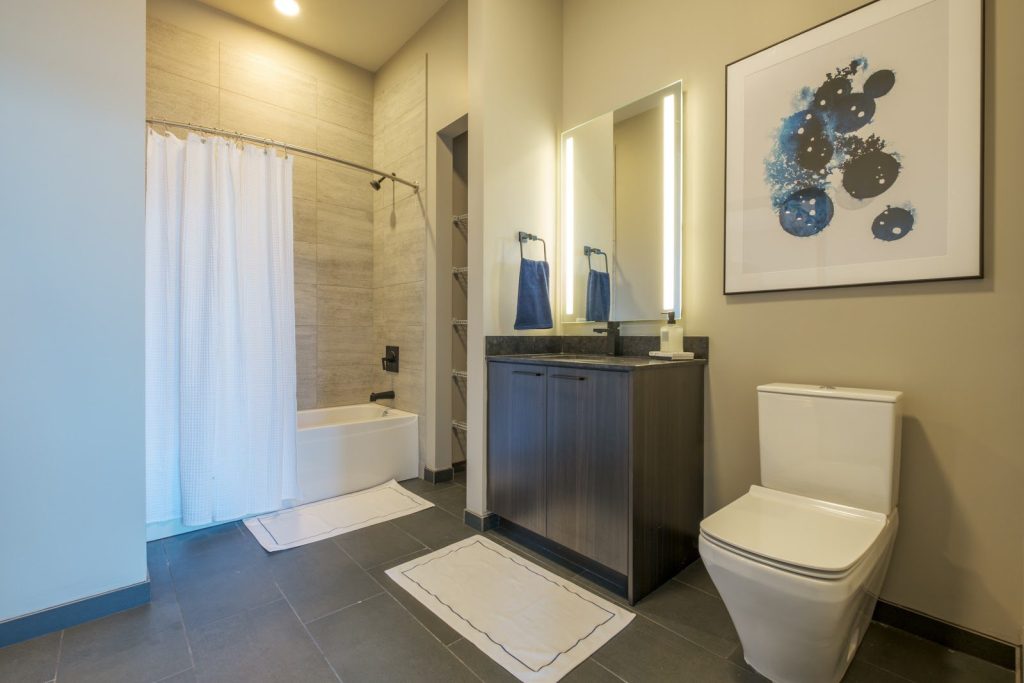 Union West apartment's modern bathroom