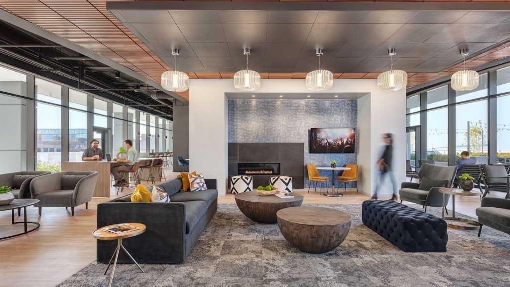A shared amenity space at Aspire apartments in Chicago's South Loop