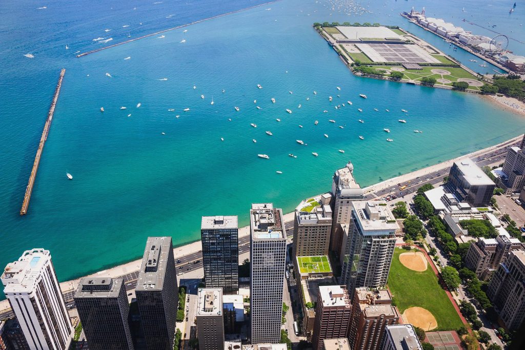 A bird's eye view of the Lake Michigan shoreline in downtown Chicago