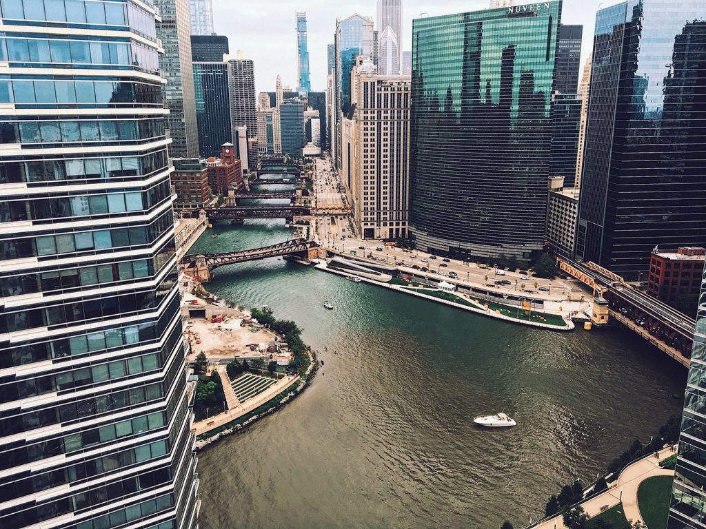 Views of the Chicago River from Left Bank luxury apartments in Fulton River