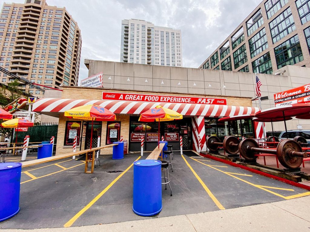 Fast Track restaurant in Chicago's Fulton River District