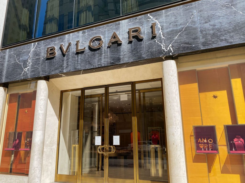 Italian jeweler, BVLGARI's storefront in Chicago's Gold Coast