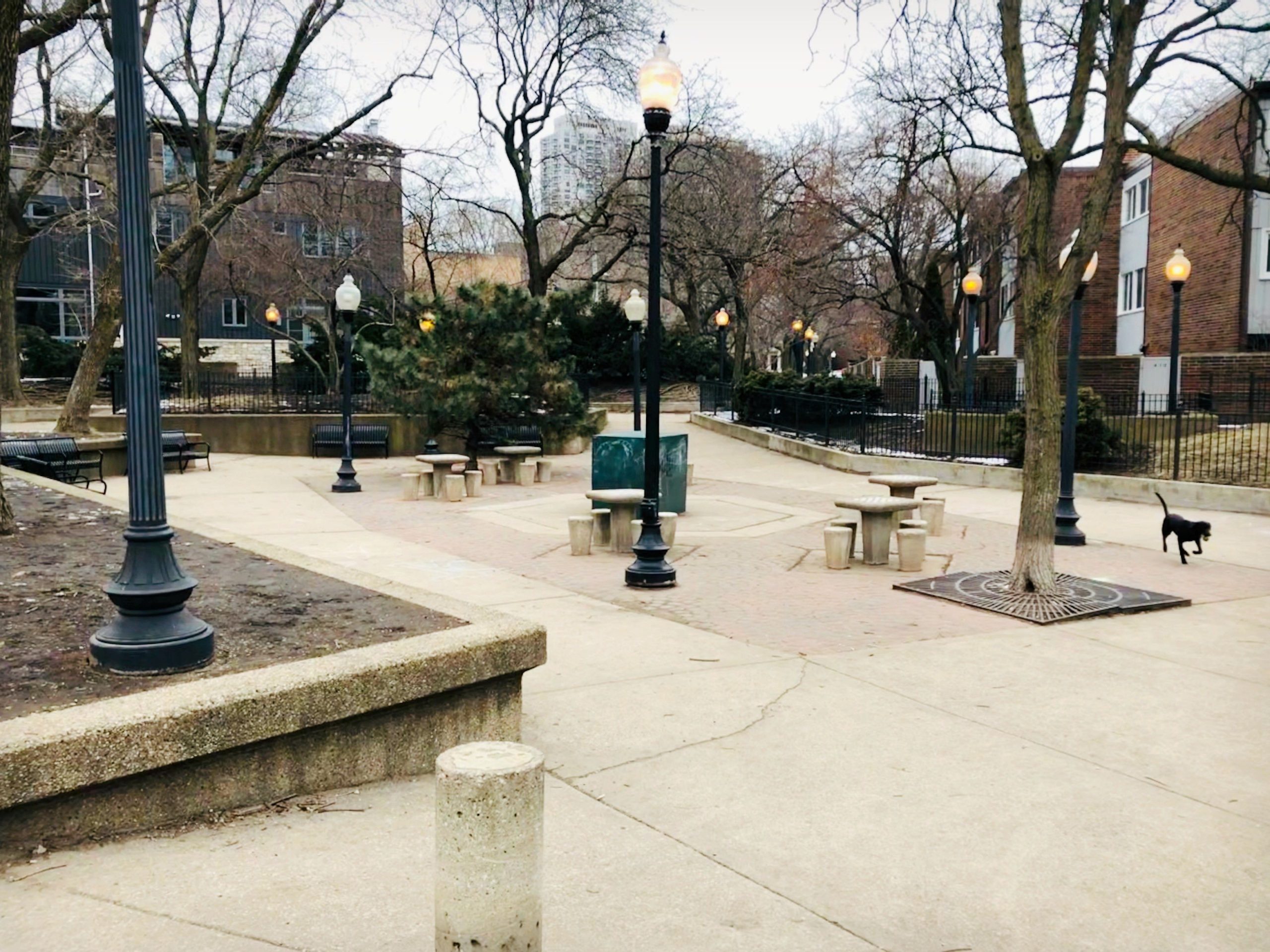 Hudson Chess Park in Chicago's Old Town Triangle 