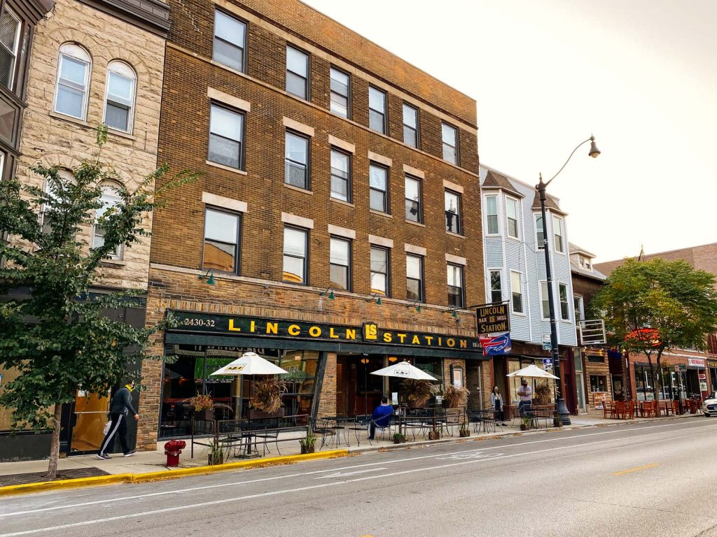 The exterior of Lincoln Park's Lincoln Station