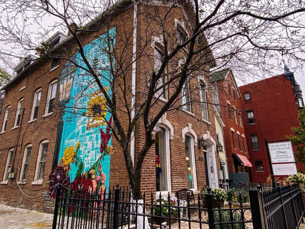 A shop near the Armitage Halsted shopping district in Lincoln Park