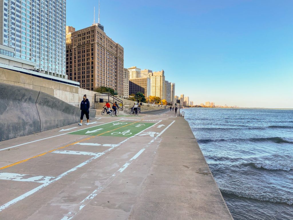 Lakefront Trail along the shores of Lake Michigan in downtown Chicago