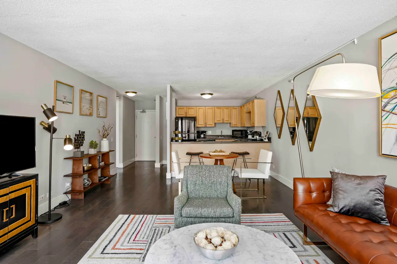 777 S State Chicago Apartment