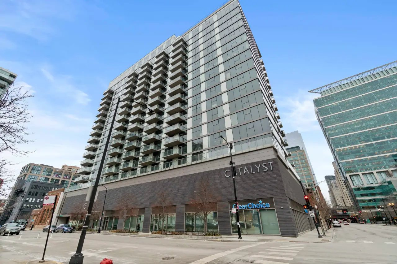Catalyst Chicago Building
